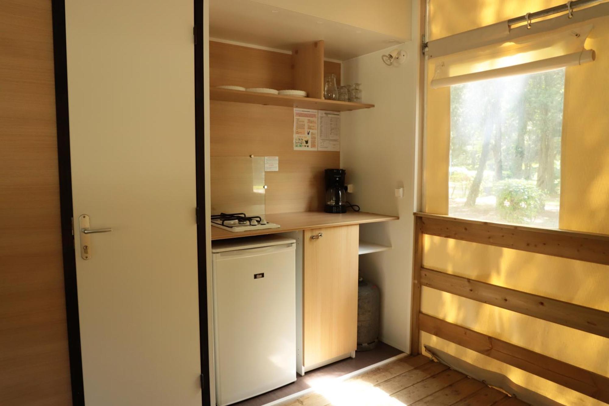 Camping Les Avignon - La Laune Villeneuve-les-Avignon Ruang foto